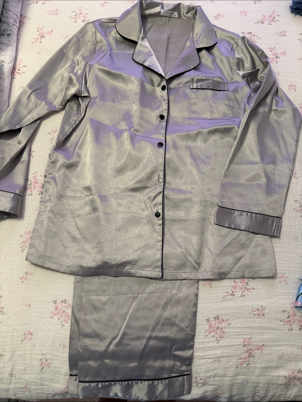 Silky Grey Satin Pajama Set - Classic Button-Front Sleep Top & Pants